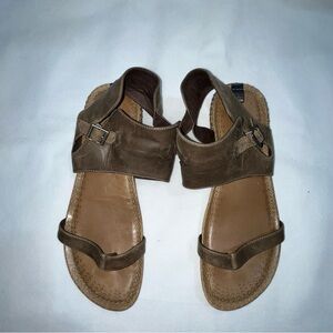 Women’s Merrell Leather Sandals sz 9 Brown Comfy Gladiator Walking Hiking Travel